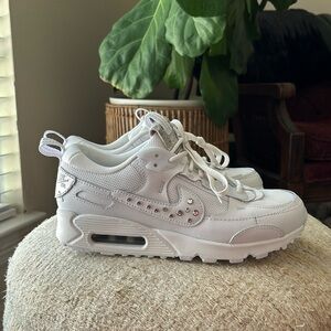 Never Worn Nike Air Max size 7